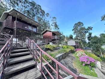 hilltop munnar by fracspace