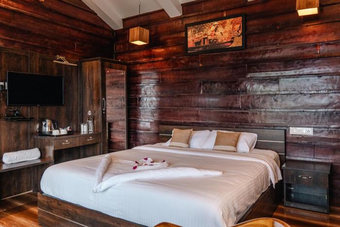 hilltop munnar by fracspace