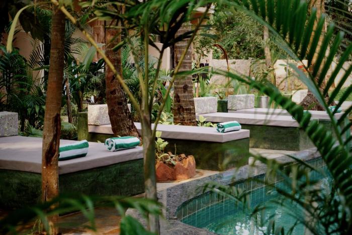 altr nativ morjim goa