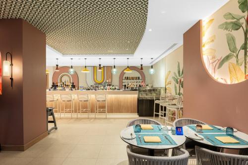 voco jeddah gate by ihg