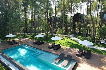 high tree resort co ltd