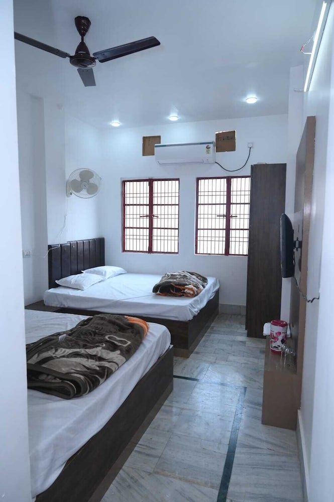 vip paying guest house