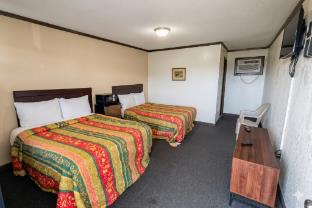 capri motel by oyo elwood wathena