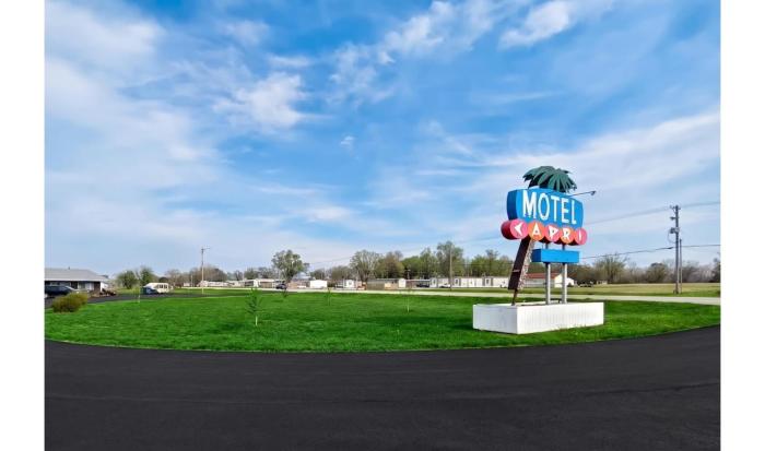 capri motel by oyo elwood wathena