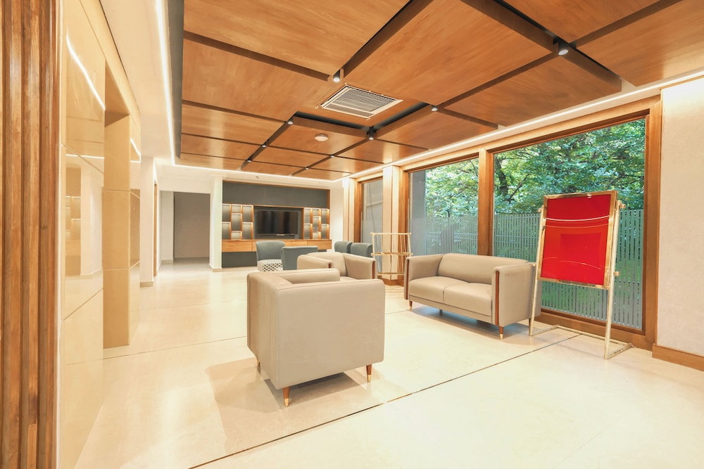 aurora hotels and resorts