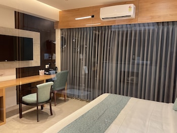 aurora hotels and resorts