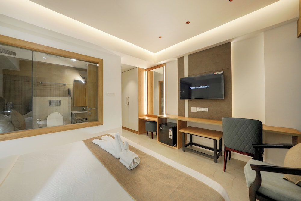 aurora hotels and resorts