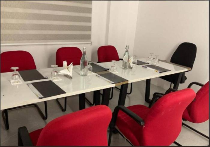 aurora hotels and resorts