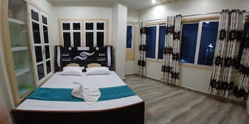 rudraksh home stay