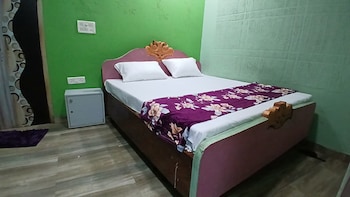 rudraksh home stay