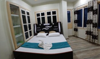 rudraksh home stay