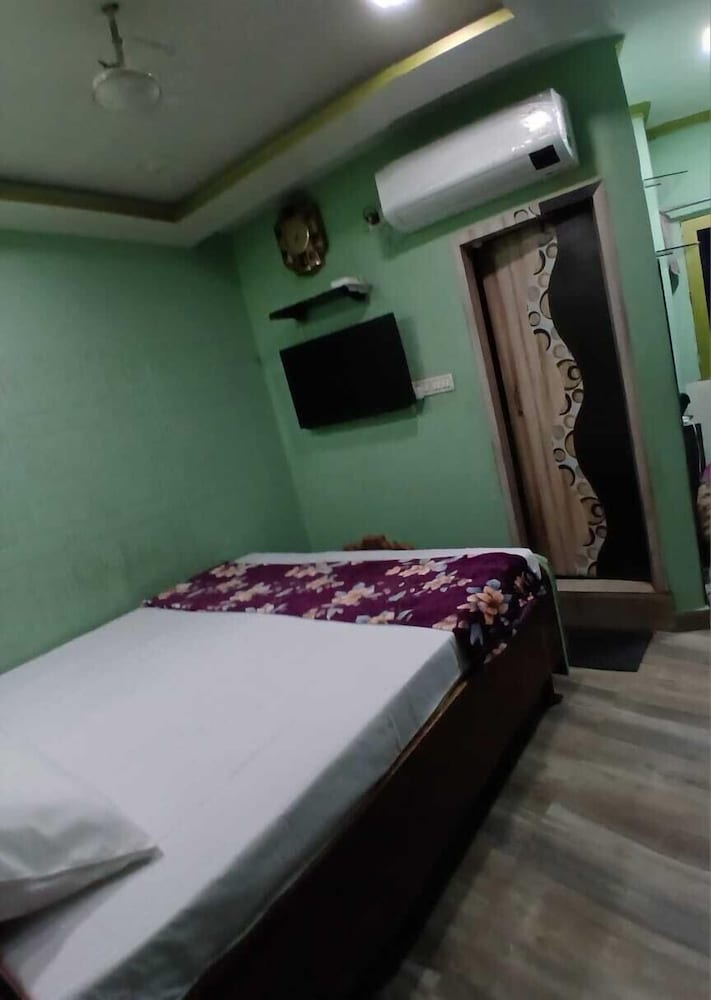 rudraksh home stay