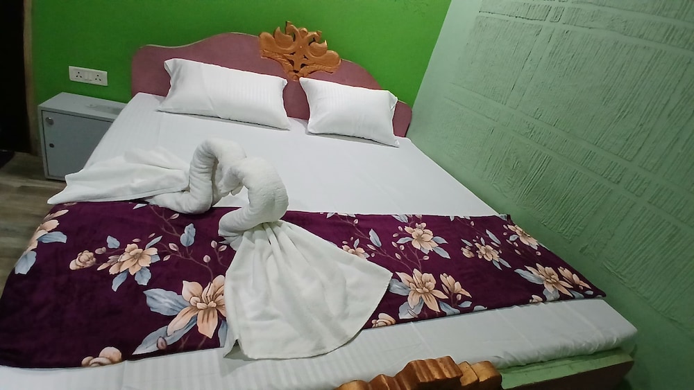 rudraksh home stay