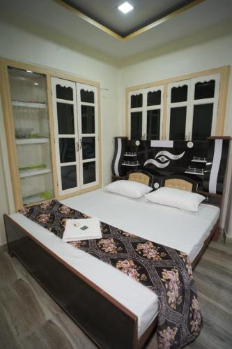rudraksh home stay
