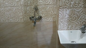 rudraksh home stay