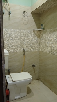 rudraksh home stay