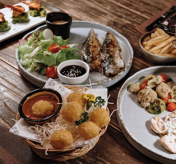 timber society boutique hideaway