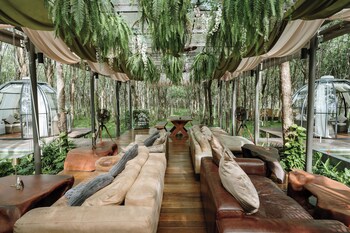 timber society boutique hideaway