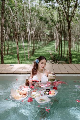 timber society boutique hideaway