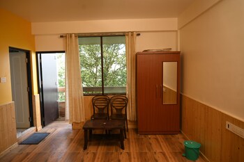 bayaroo stay lamahatta