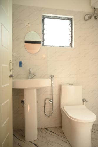 Bayaroo Stay Lamahatta,,3 star