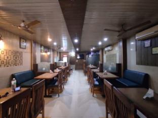 Ambika Hotels,,3 star