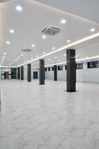 Hotel Entry Point,,2 star