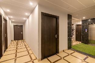 saavi hotel sector 10