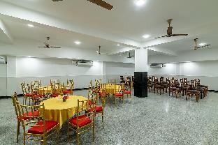 saavi hotel sector 10