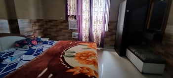 hotel ishaan international