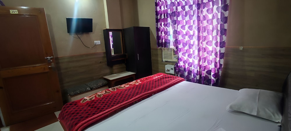 hotel ishaan international