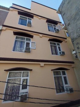 hotel ishaan international