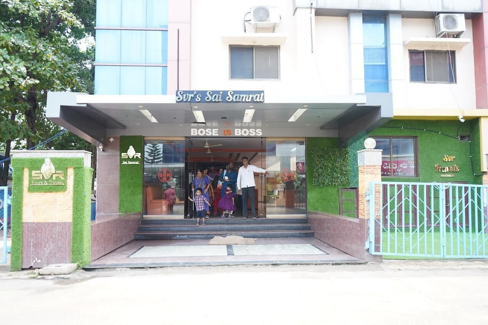 svr hotel sai samrat