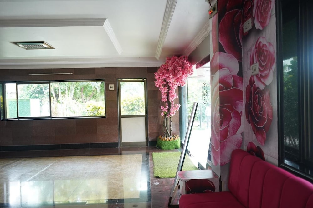 svr hotel sai samrat