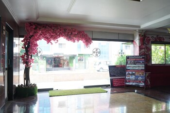 svr hotel sai samrat