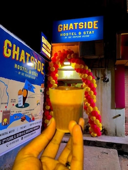 ghatside hostel and stay