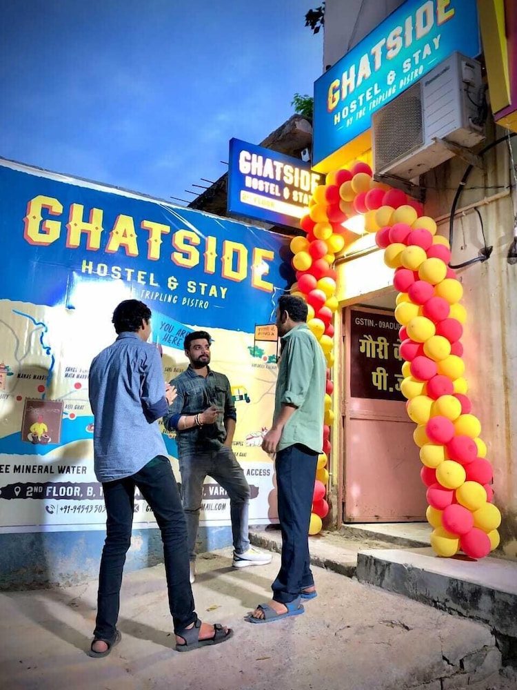 ghatside hostel and stay