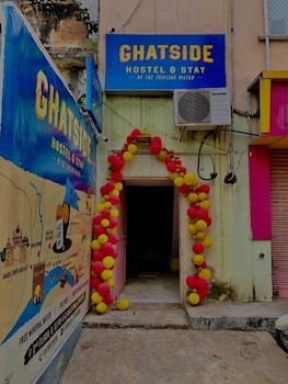 ghatside hostel and stay