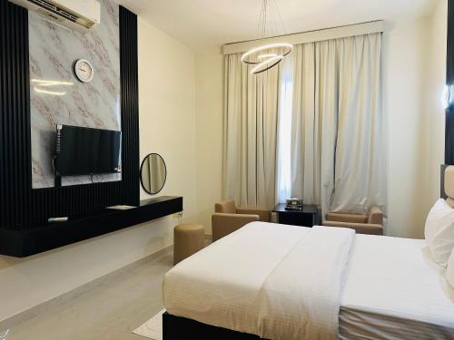al zahra hotel apartments
