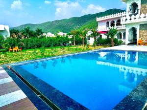 kesariya bagh resort pushkar
