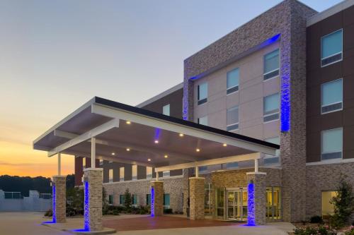 holiday inn express and suites meridian i 20 by ihg