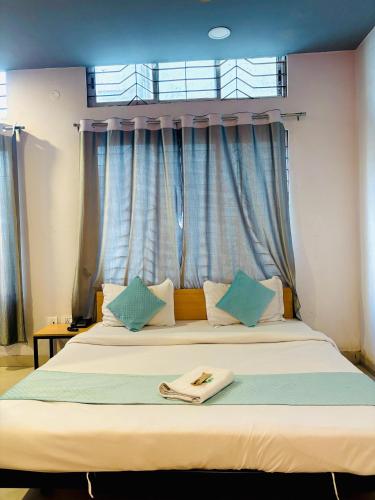 Hotel Aditya Palace Guwahati,,3 star