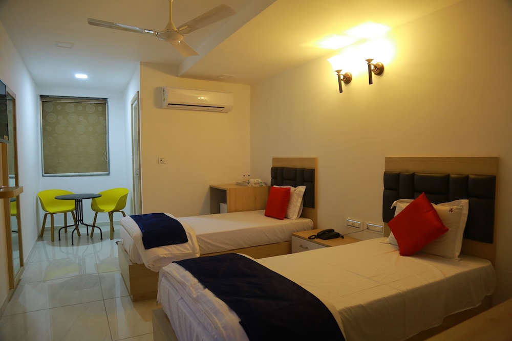the balcony suites