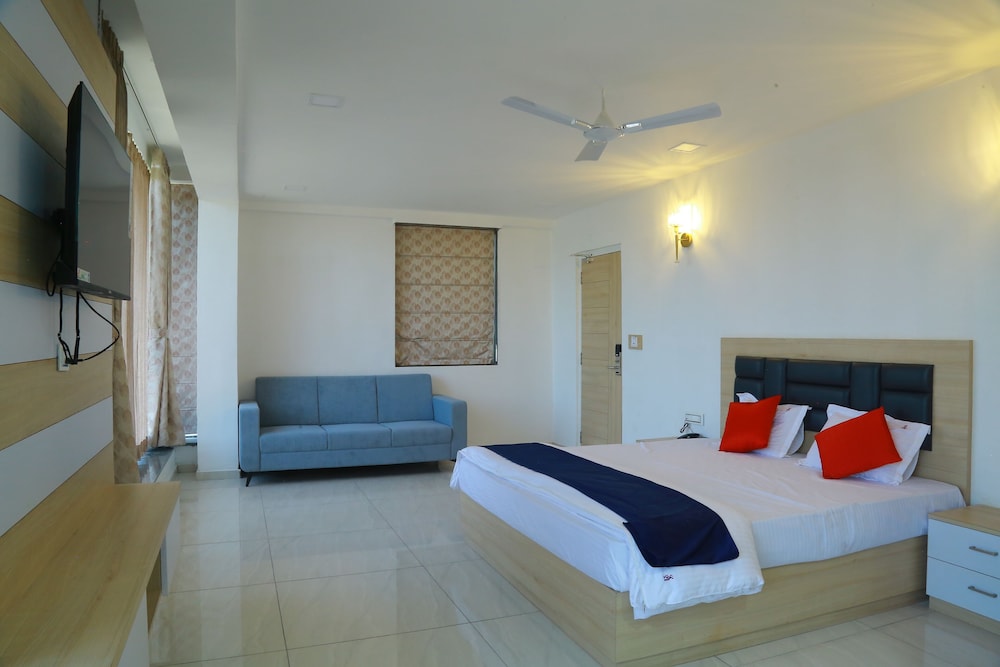 the balcony suites