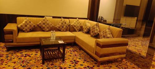 mango retreat hotel and resort