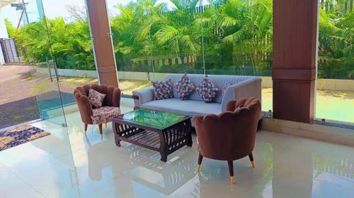 Mango Retreat Hotel And Resort,,3 star