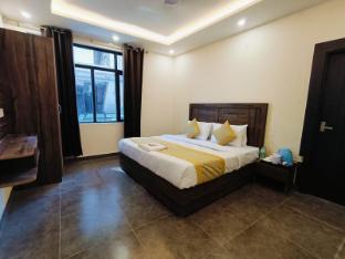 the royal casa hotel and banquet