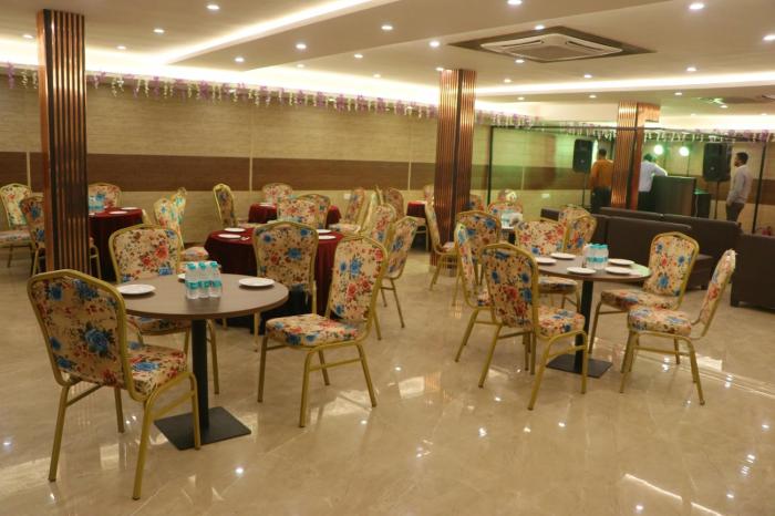the royal casa hotel and banquet