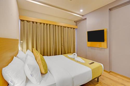 Anand The Landmark,,3 star