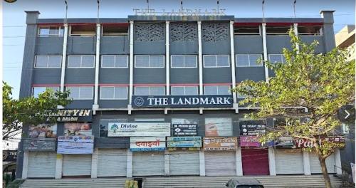 Anand The Landmark,,3 star